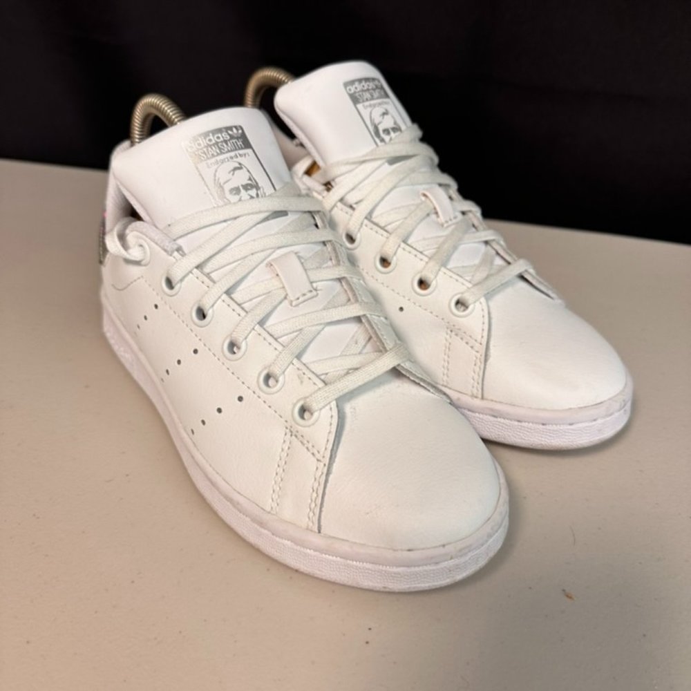 Size 4.5 Mens & 6.5 Womens  - Adidas Stan Smith Iridescent 2019